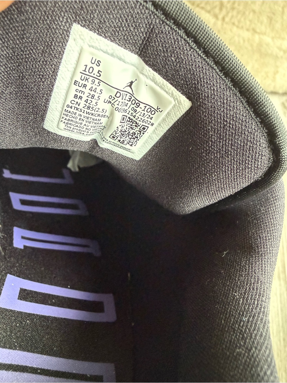 Air Jordan 1 Low SE Concord - Picture 7 of 8